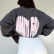 LOVE_BURST_OVERSIZED_SWEATER_25_09_23_02