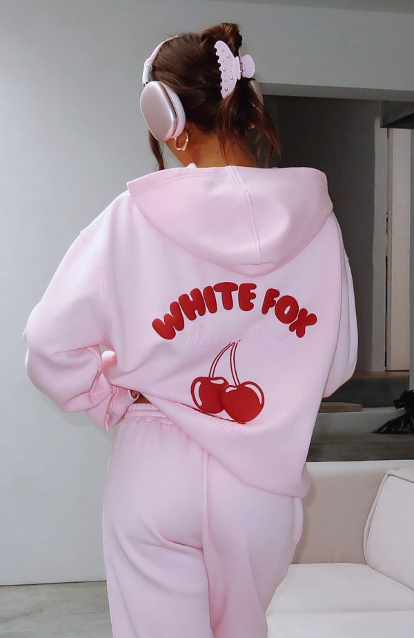 LOVE_ME_TENDER_HOODIE_LOVE_ME_TENDER_SWEATPANTS_02.12.2421
