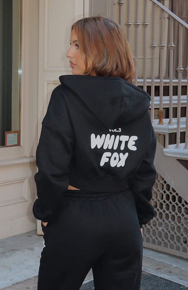 OFFSTAGE_CROPPED_ZIP_HOODIE_MONOCHROME_OFFSTAGE_SWEATPANTS_MONOCHROME_06.11.24_06