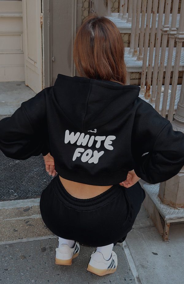 OFFSTAGE_CROPPED_ZIP_HOODIE_MONOCHROME_OFFSTAGE_SWEATPANTS_MONOCHROME_06.11.24_07