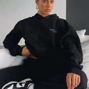 OFFSTAGE_HOODIE_OFFSTAGE_SWEATPANTS_260722_33
