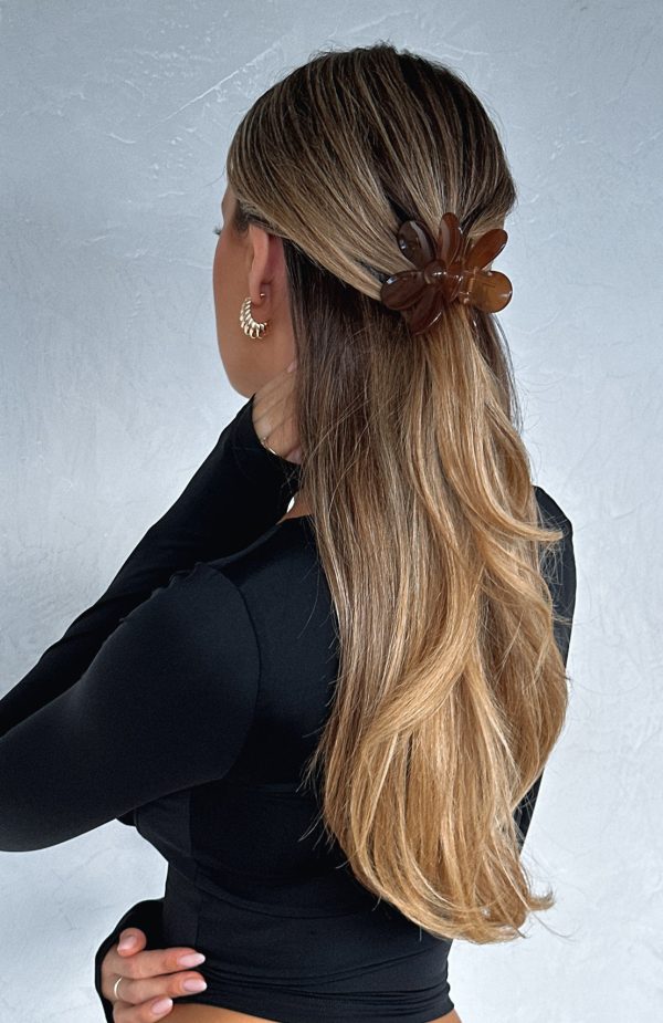 PICK_THE_FLOWERS_HAIR_CLIP_7.05.24_01