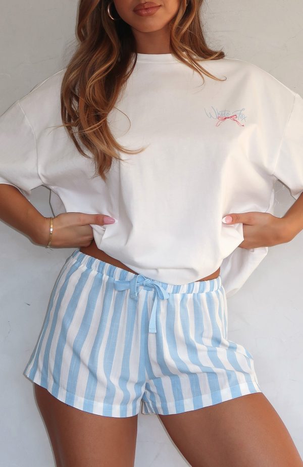 white-fox-fresh-only-oversized-pyjama-tee-white-echos-of-you-pyjama-shorts-blue-white-11.6.25-9