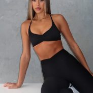 white-fox-fusion-sports-bra-black-propel-high-waisted-leggings-black.2.05.25.03