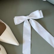 white-fox-sweet-serenity-bow-hair-clip-white.30.5.25.10